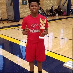 Meet your Posher, Omarie